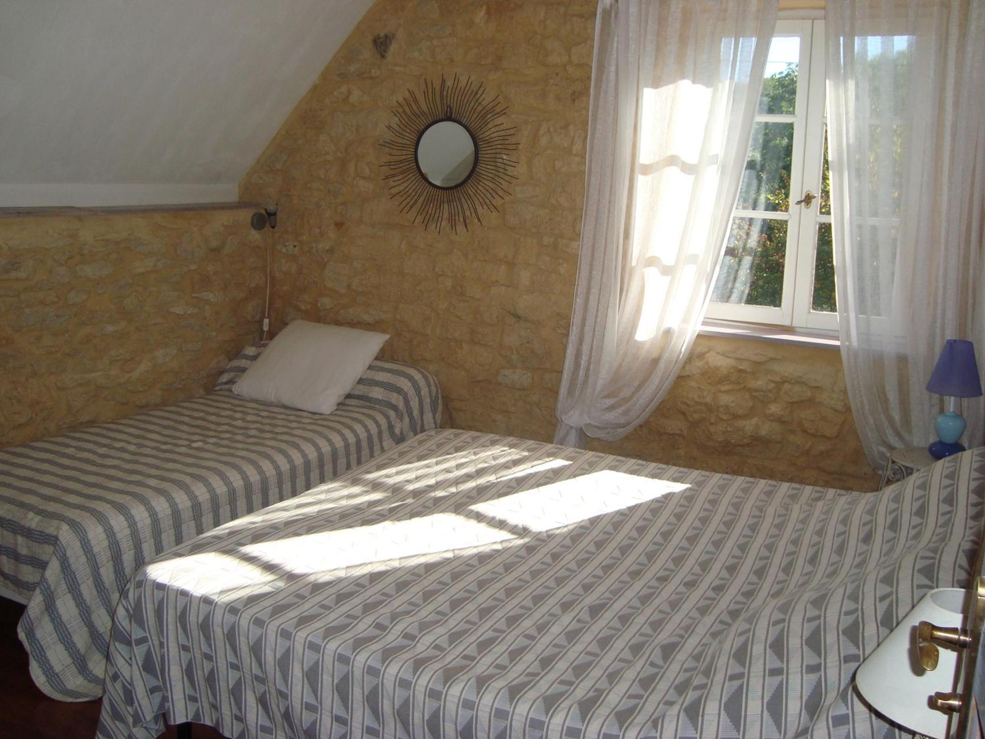 Le Bonheur dans notre Pré Sainte-Mondane Quarto foto
